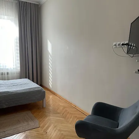тобілевича 3 Lviv